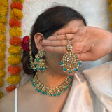 Kaayenat Jewellery Set