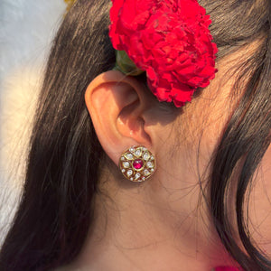 Ruhani Kundan Studs