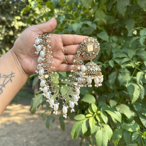 Viral Mang Tikka Earrings with Hair chain